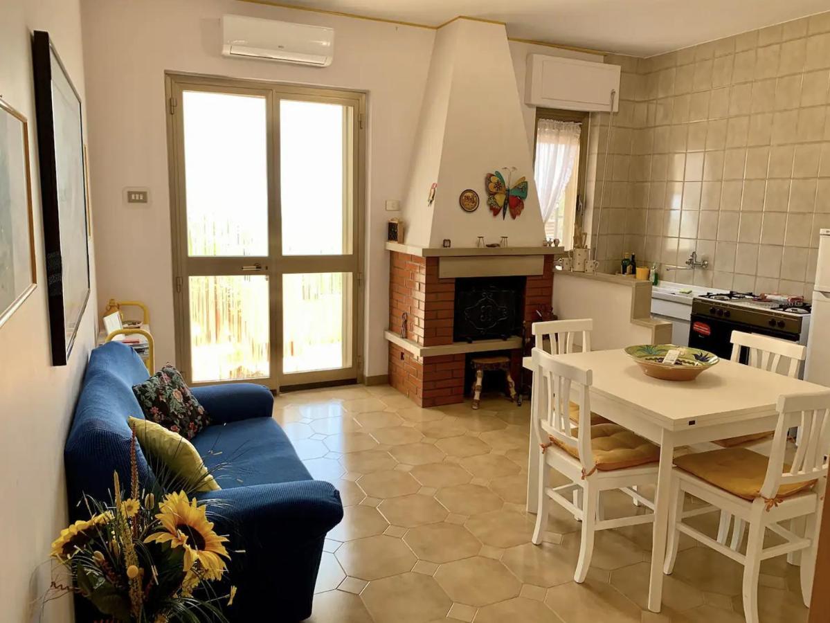Home With Amazing View Monte Sant'Angelo Bagian luar foto
